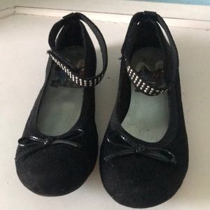 FINAL PRICE !!Descendants little girls black  12